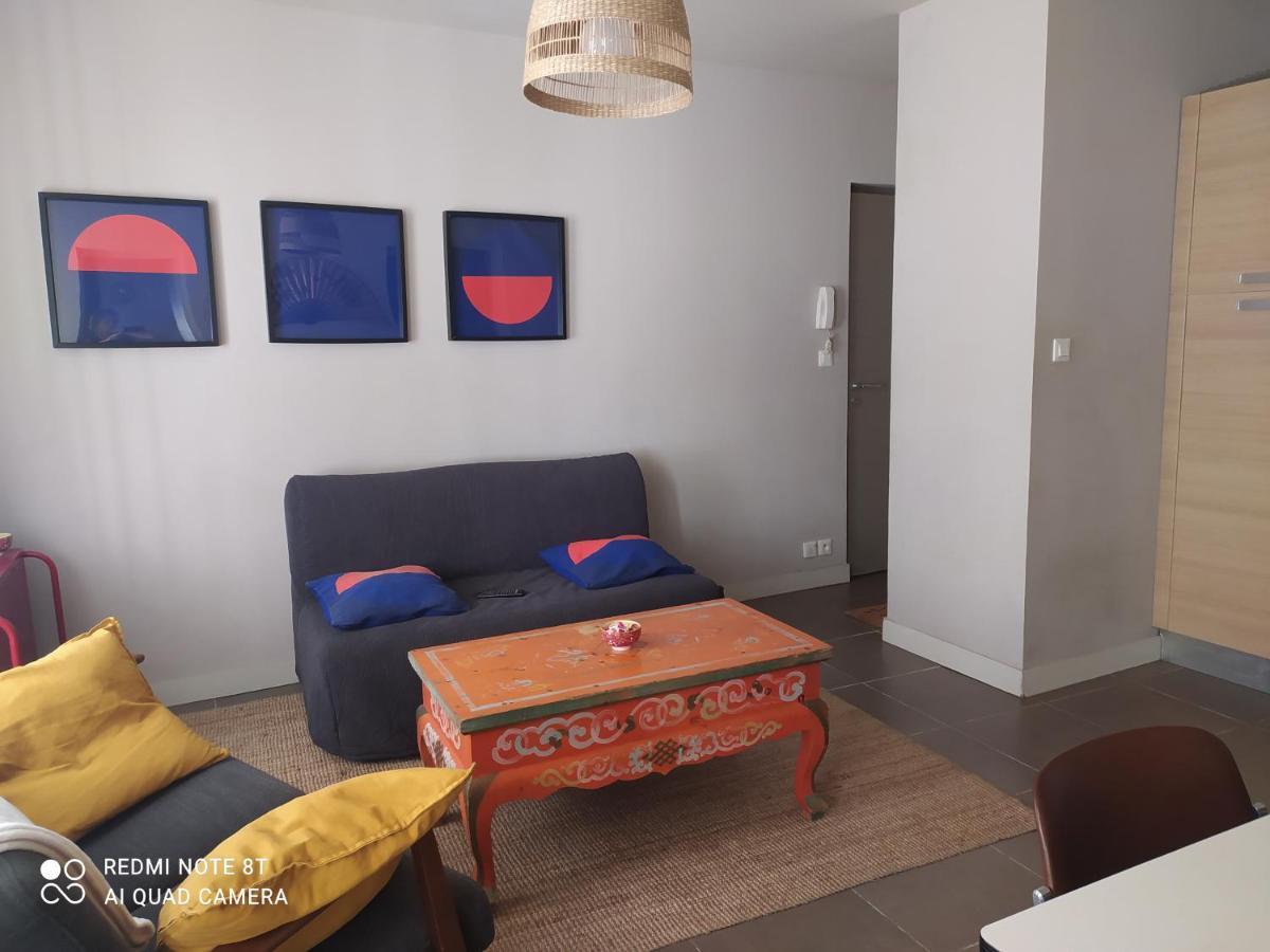 Bel Appartement Dans Centre Historique Avignon Extérieur photo